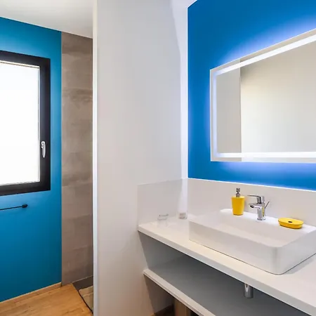 فندق مبيت وإفطار Balcons De - D'hotes - En Montagne *