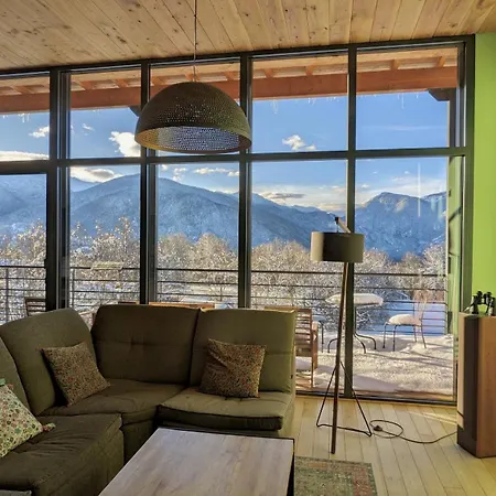 فندق مبيت وإفطار Balcons De - D'hotes - En Montagne